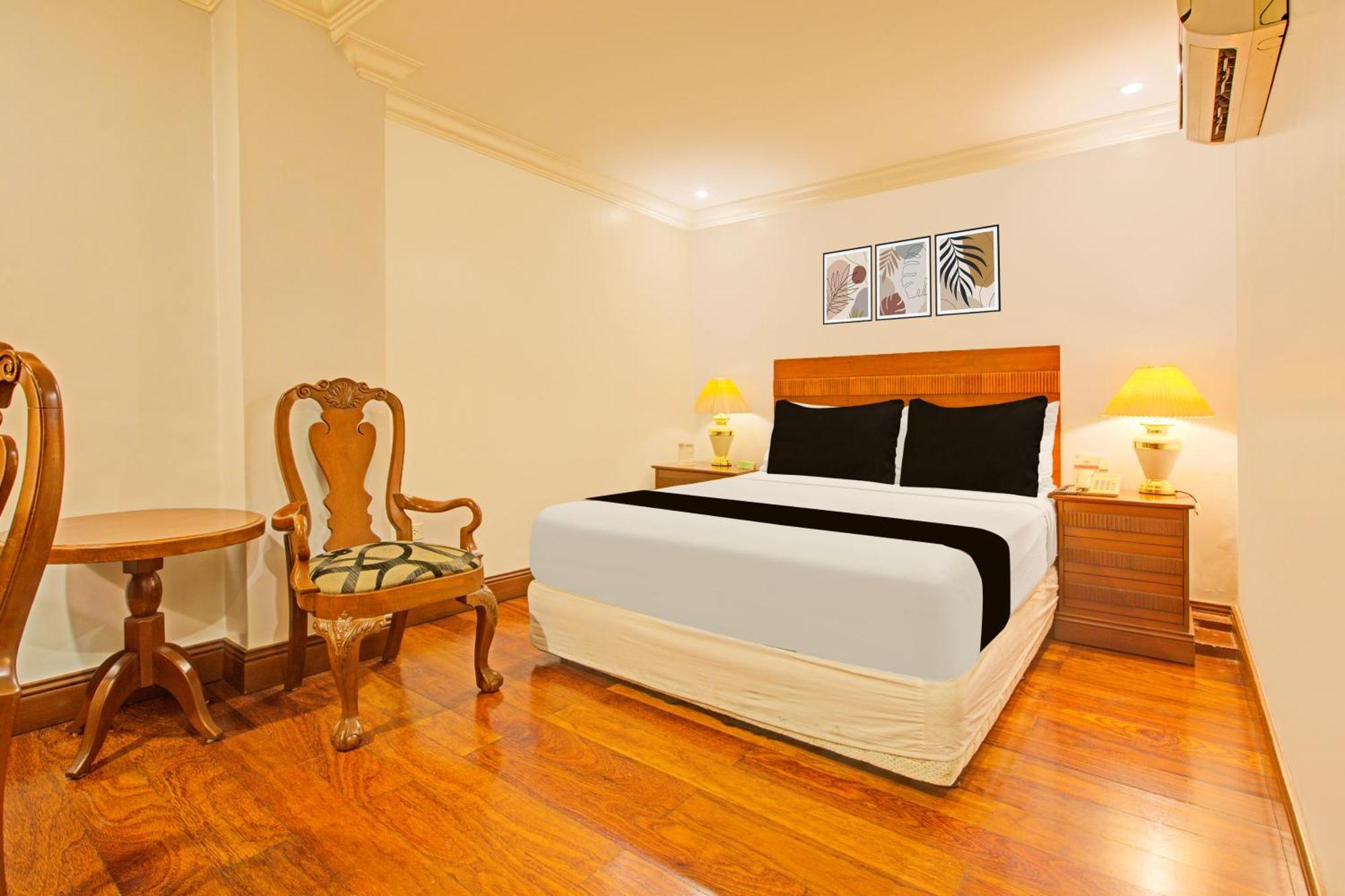 Townhouse Oak Makati Manila Near Pnr Pasay Evangelista Formerly Vip Suites Makati City Exterior foto