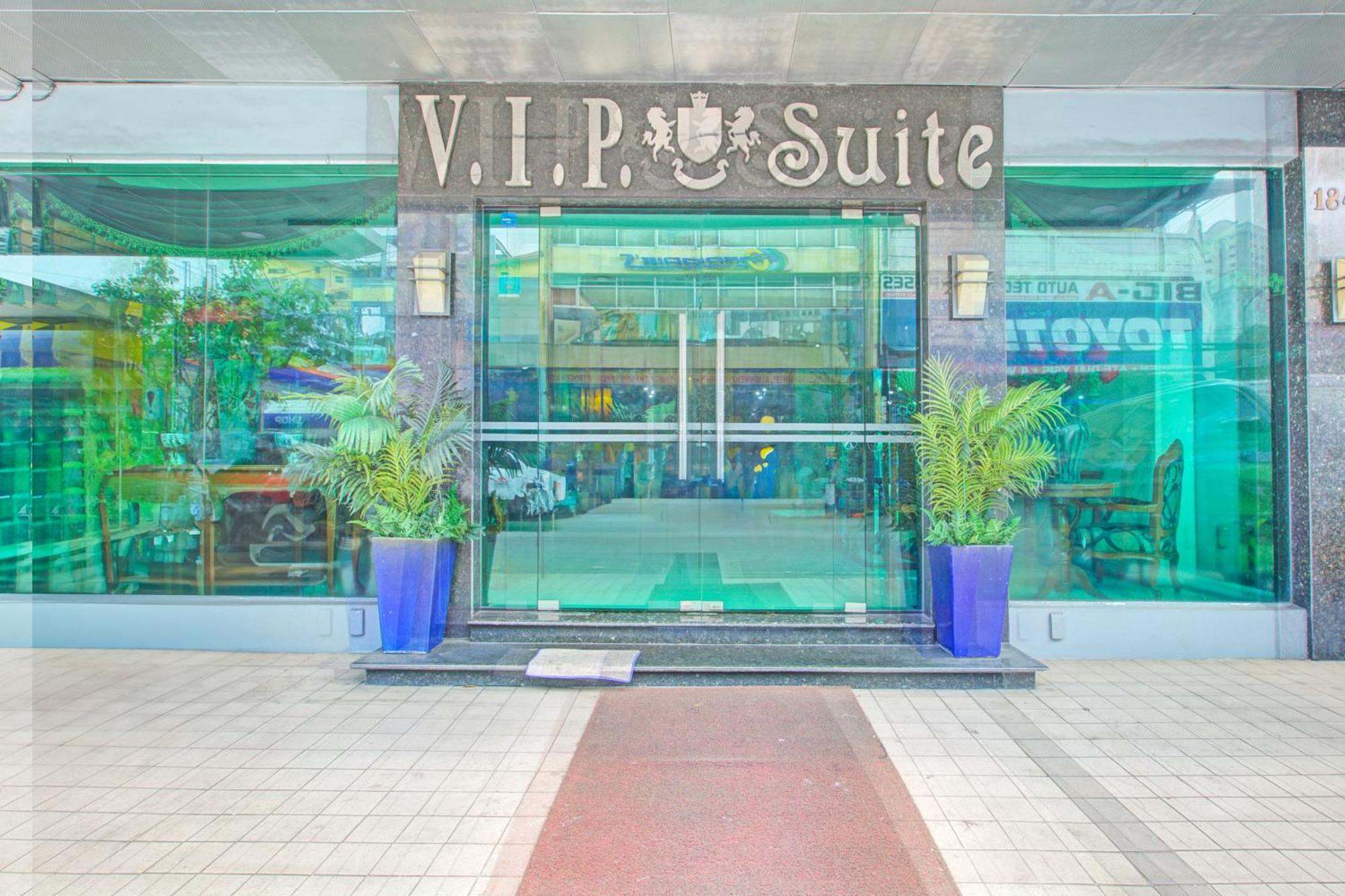 Townhouse Oak Makati Manila Near Pnr Pasay Evangelista Formerly Vip Suites Makati City Exterior foto