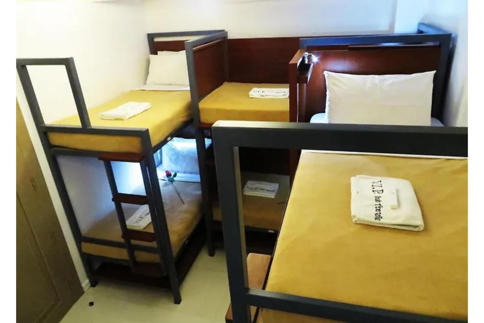 Townhouse Oak Makati Manila Near Pnr Pasay Evangelista Formerly Vip Suites Makati City Exterior foto